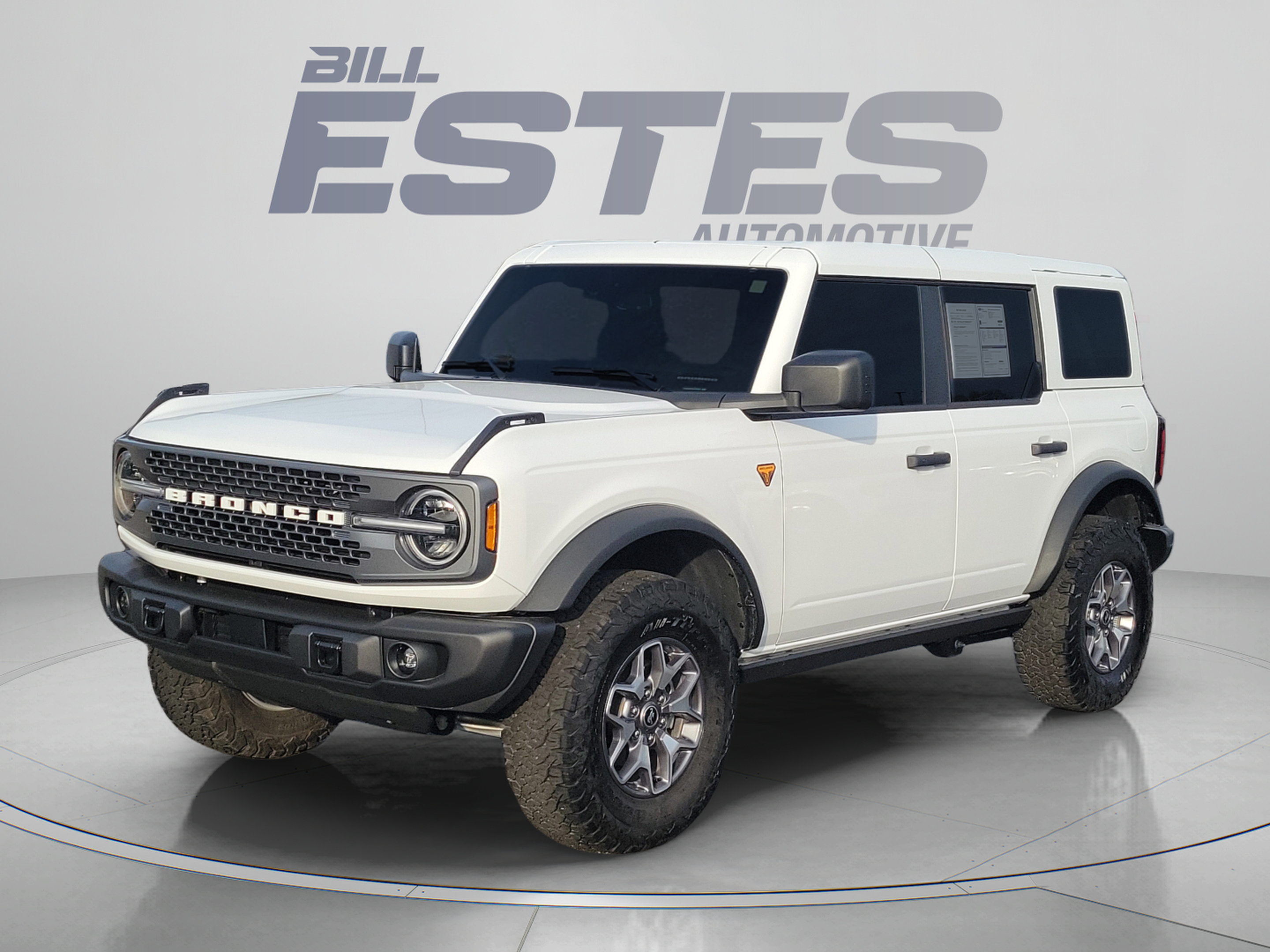 Certified 2025 Ford Bronco Badlands AWD/4WD image 1
