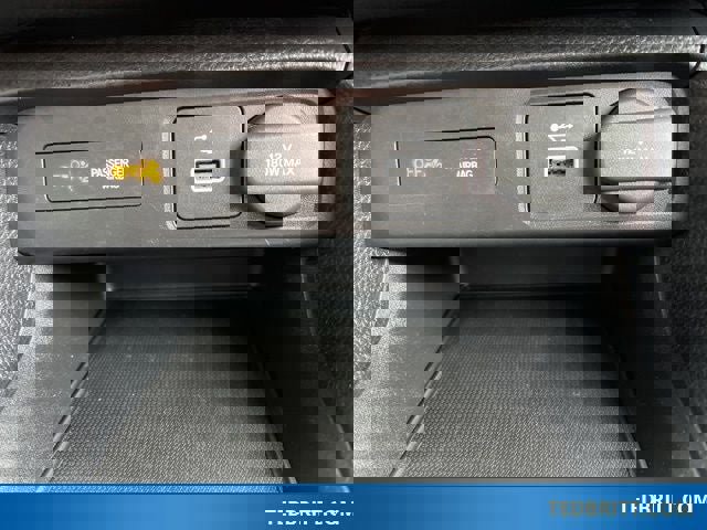 Used 2024 Honda Civic LX image 31