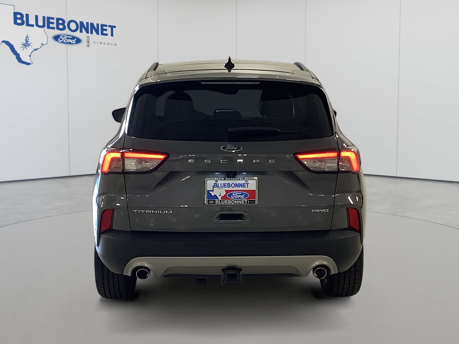 Certified 2022 Ford Escape Titanium w/ Titanium Elite Package AWD/4WD image 6