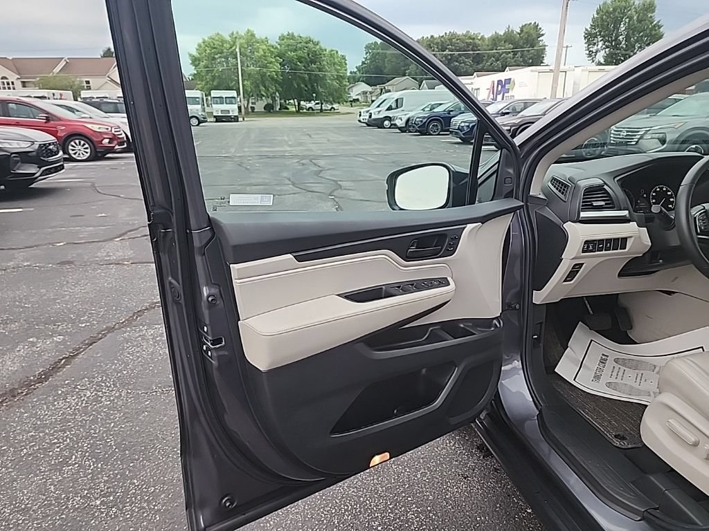 Used 2025 Honda Odyssey EX-L image 22