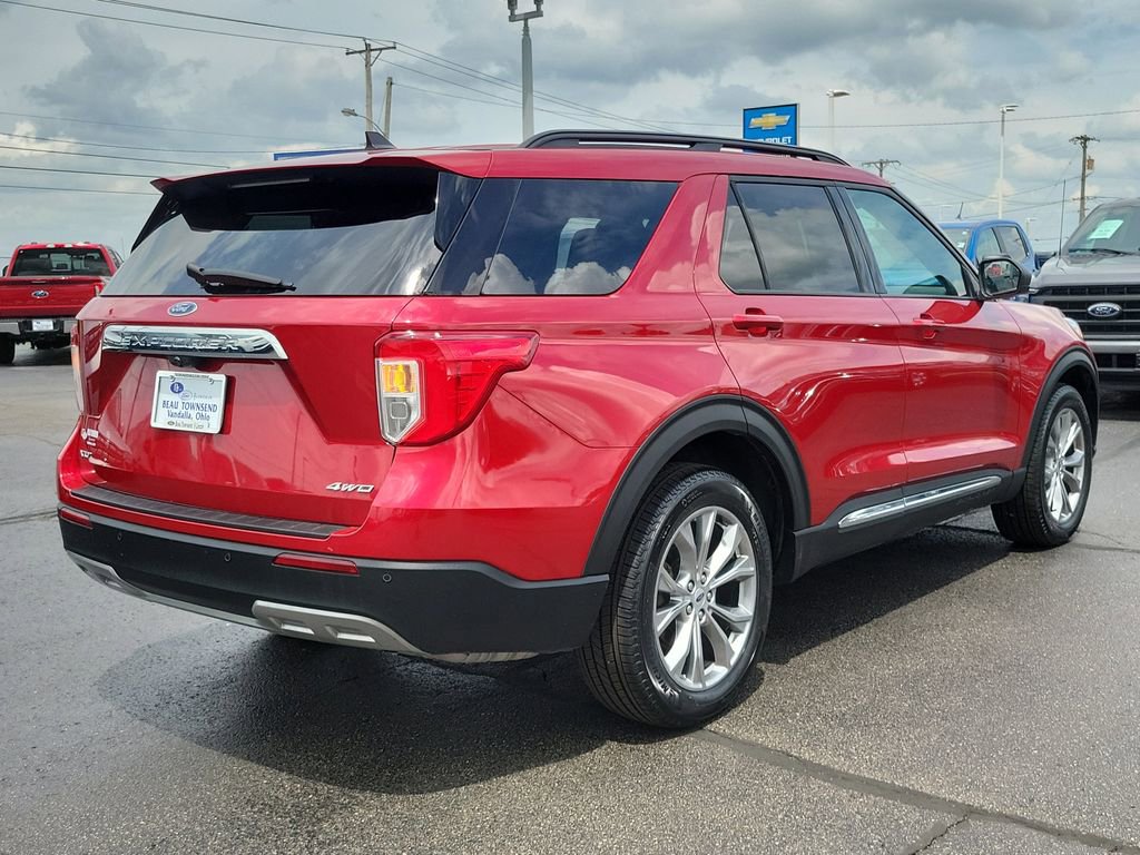 Certified 2022 Ford Explorer XLT w/ Equipment Group 202A AWD/4WD image 4
