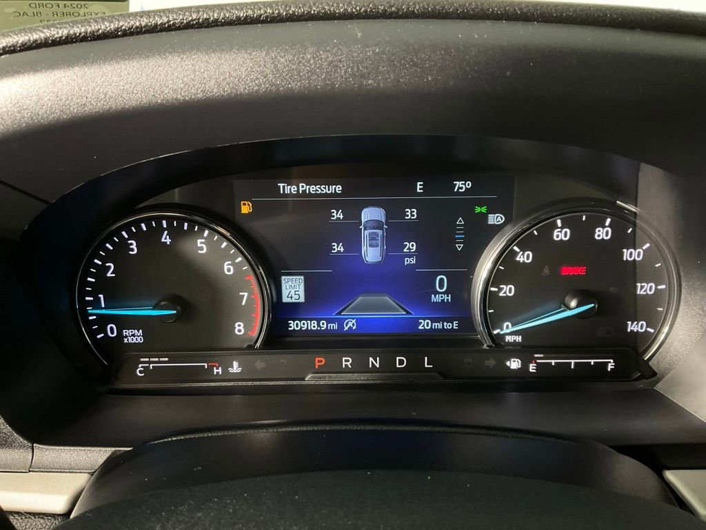 Certified 2024 Ford Explorer XLT w/ Equipment Group 202A image 25