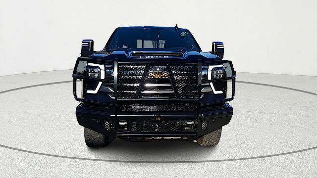 Used 2024 Chevrolet Silverado 3500 High Country w/ High Country Premium Package image 2