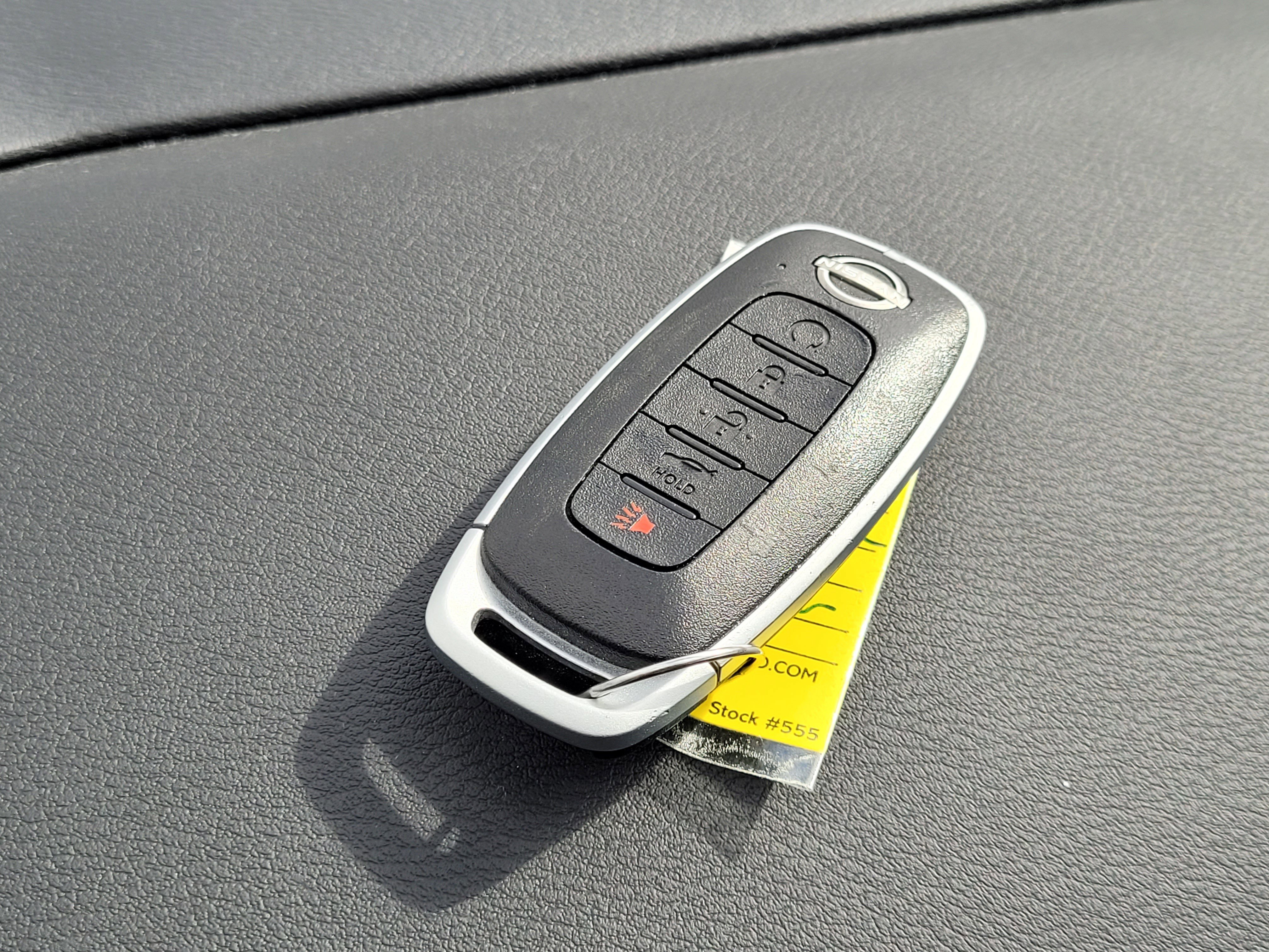Used 2024 Nissan Sentra SR w/ SR Premium Package FWD image 11