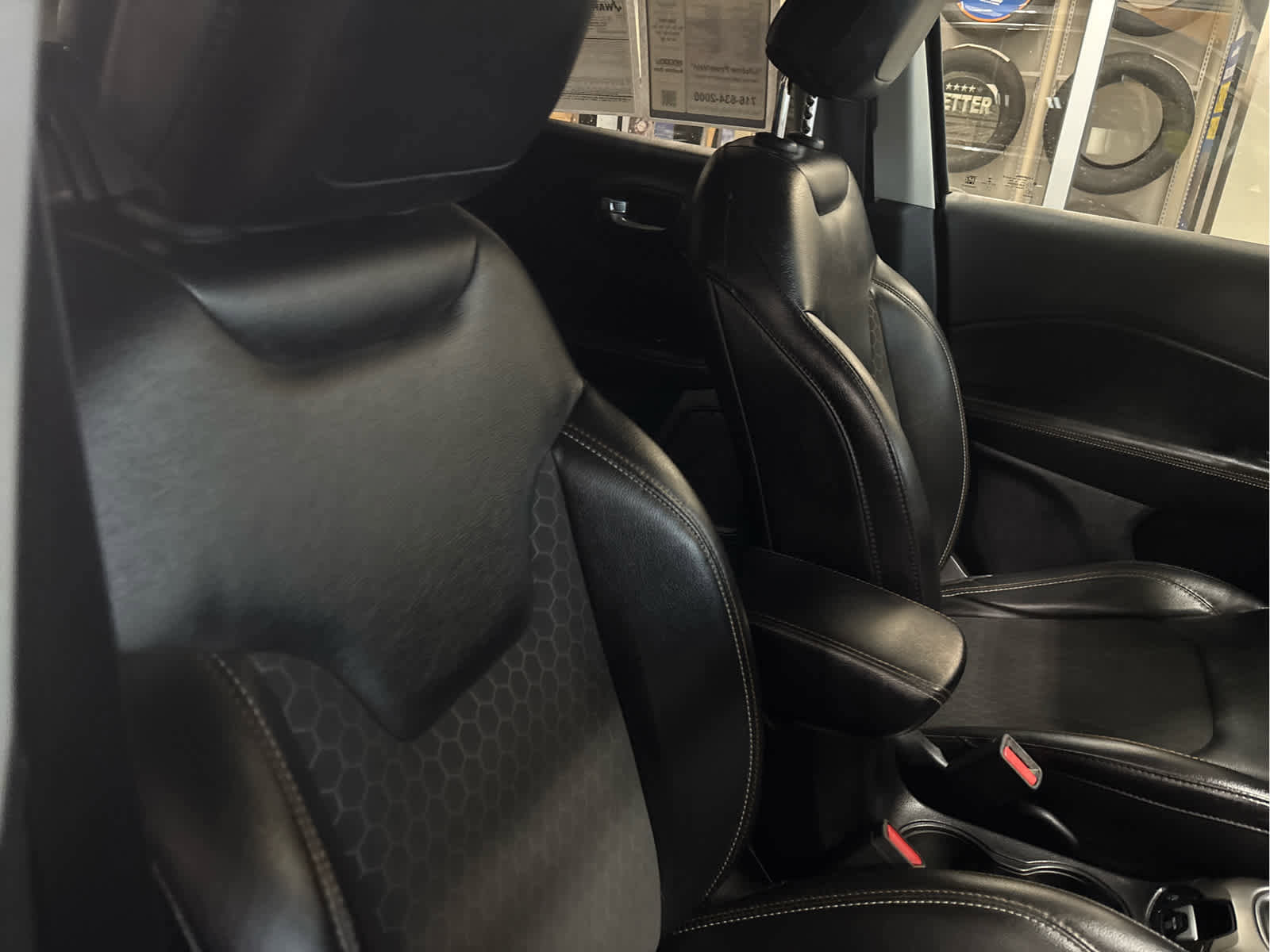 Used 2018 Jeep Compass Latitude w/ Cold Weather Group image 55