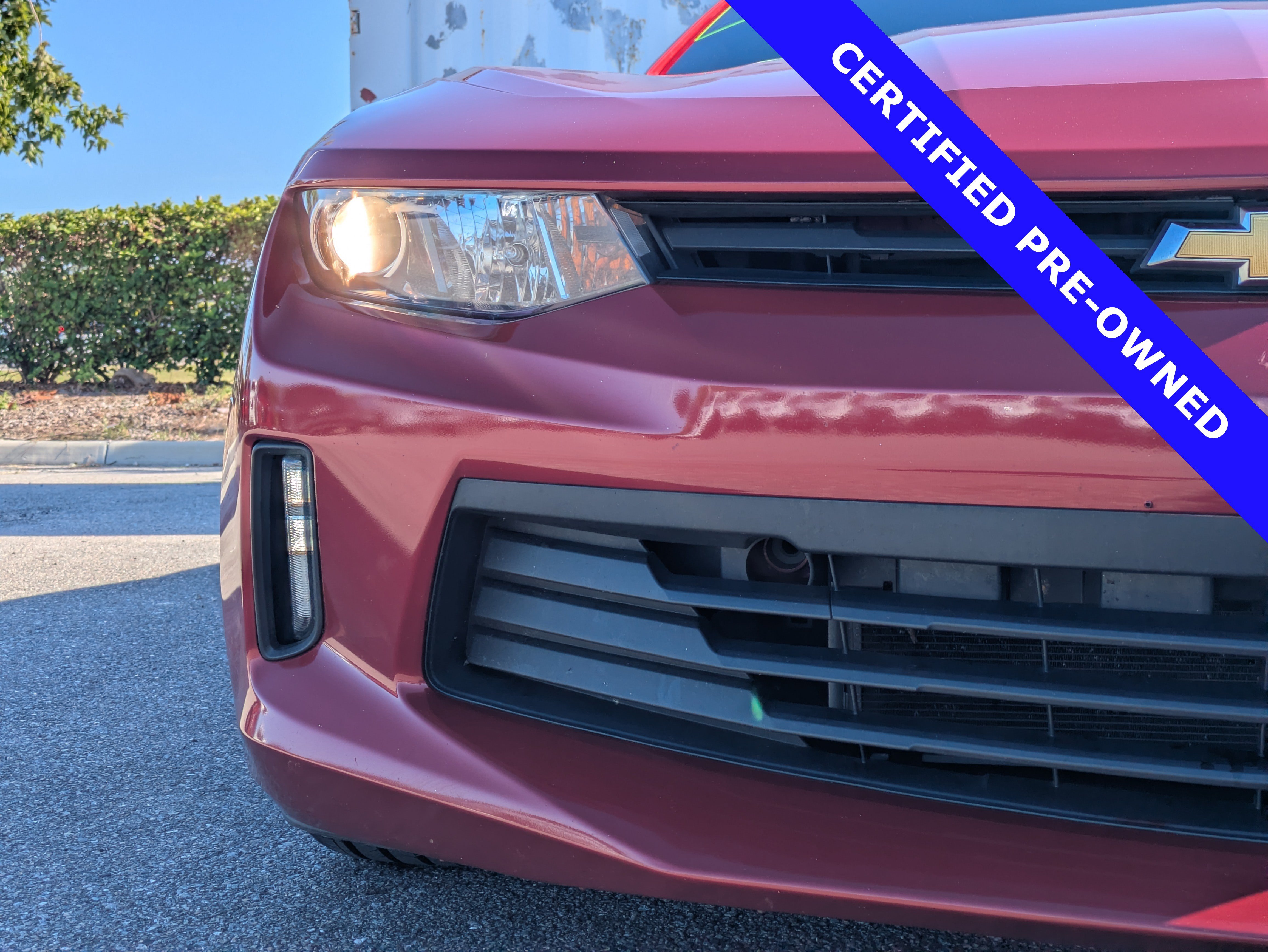 Used 2018 Chevrolet Camaro LT RWD image 9
