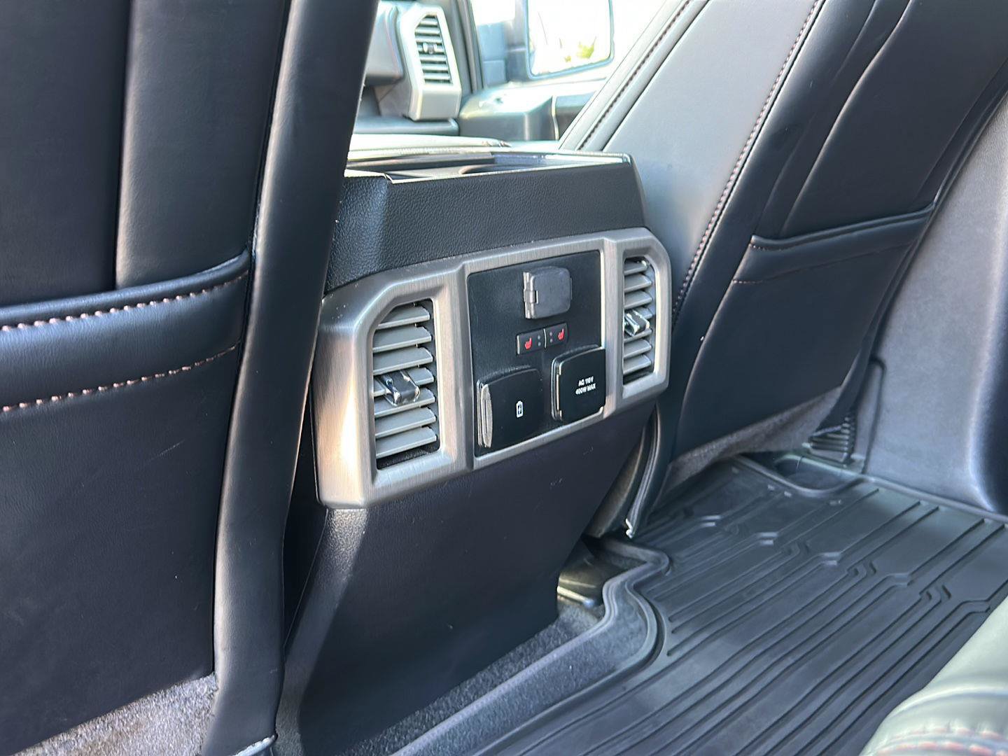Certified 2020 Ford F150 Platinum w/ Equipment Group 701A Luxury AWD/4WD image 28