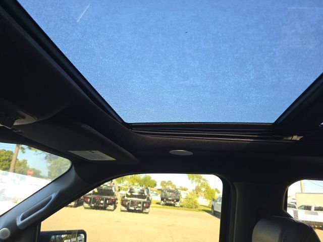 Certified 2022 Ford F150 Raptor w/ Equipment Group 801A High image 14