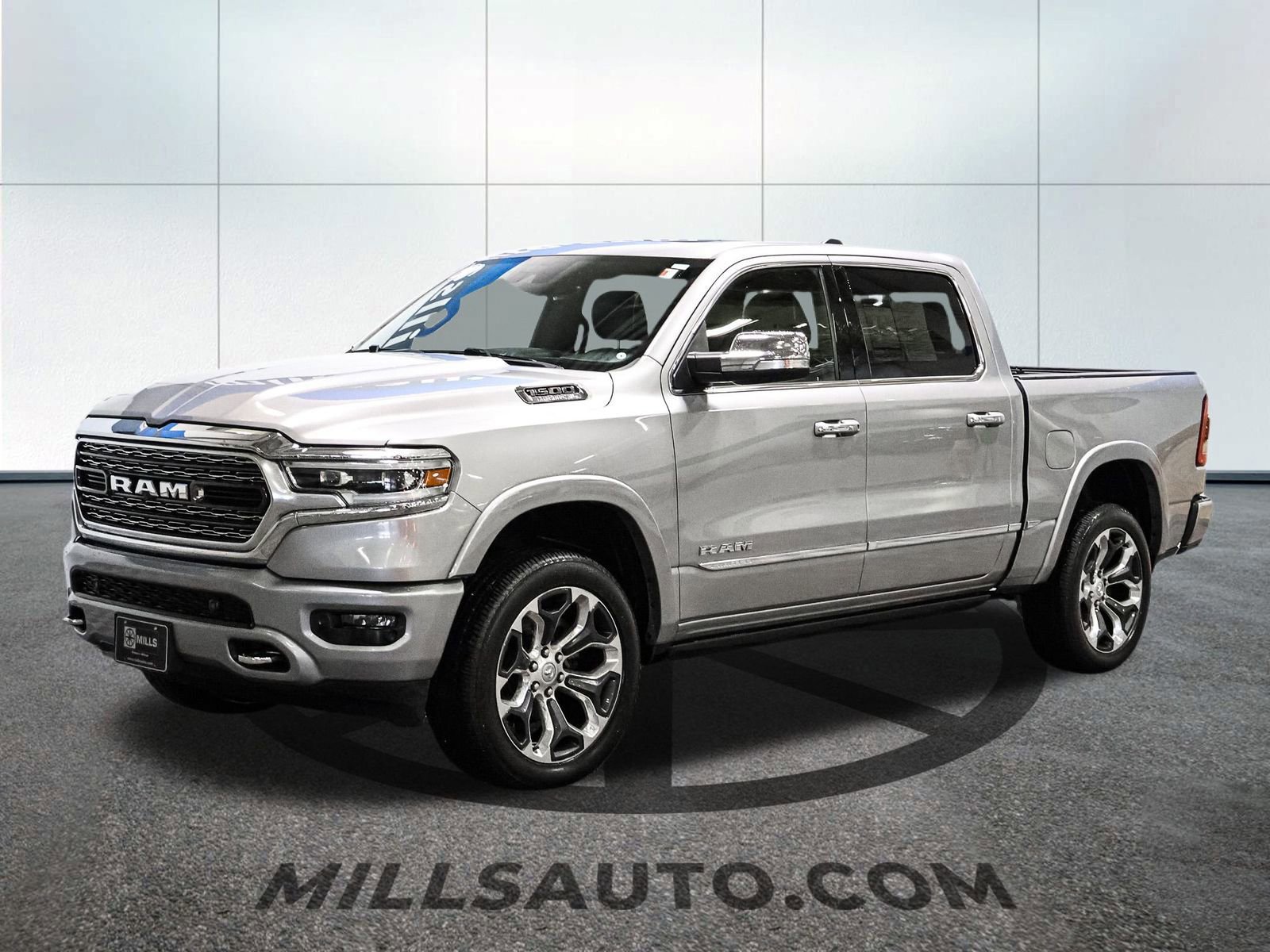Used 2020 RAM 1500 Limited image 11