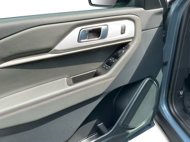 Certified 2026 Ford Explorer Active AWD/4WD image 11