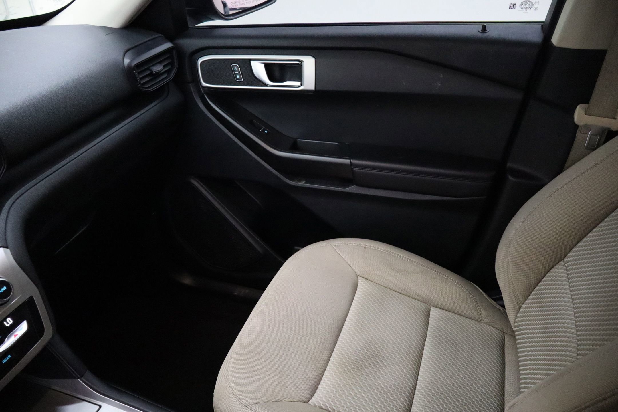 Certified 2020 Ford Explorer 2WD image 23