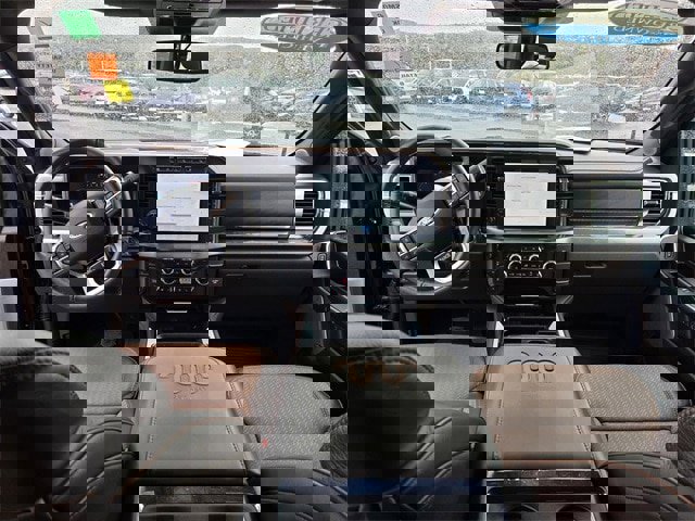 Certified 2024 Ford F350 King Ranch image 17