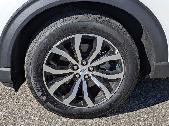 Certified 2025 Ford Explorer ST-Line AWD/4WD image 12