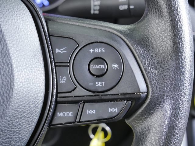 Used 2021 Toyota RAV4 LE w/ Carpet Mat Package (TMS) FWD image 28