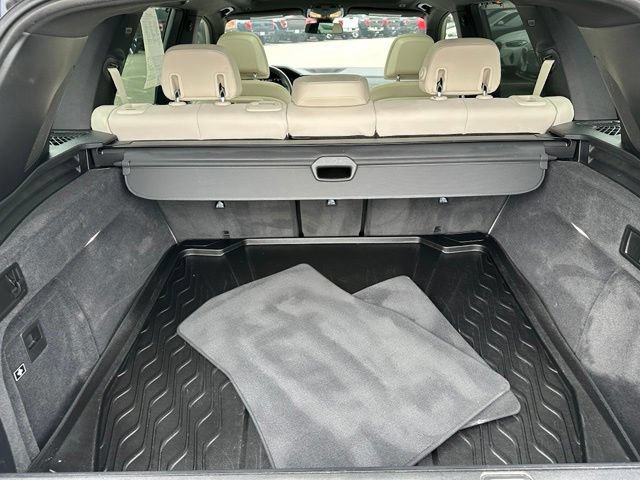 Used 2022 BMW X5 M50i AWD/4WD image 31