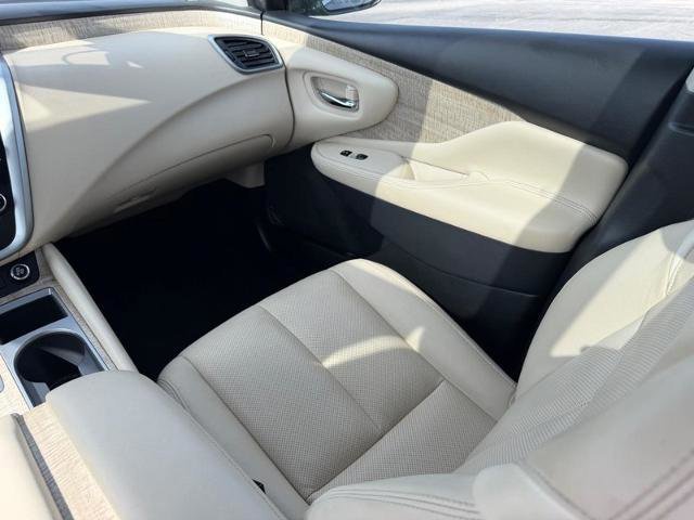 Used 2022 Nissan Murano SL w/ SL Moonroof Package image 19