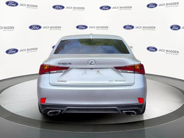Used 2019 Lexus IS 300 AWD image 4