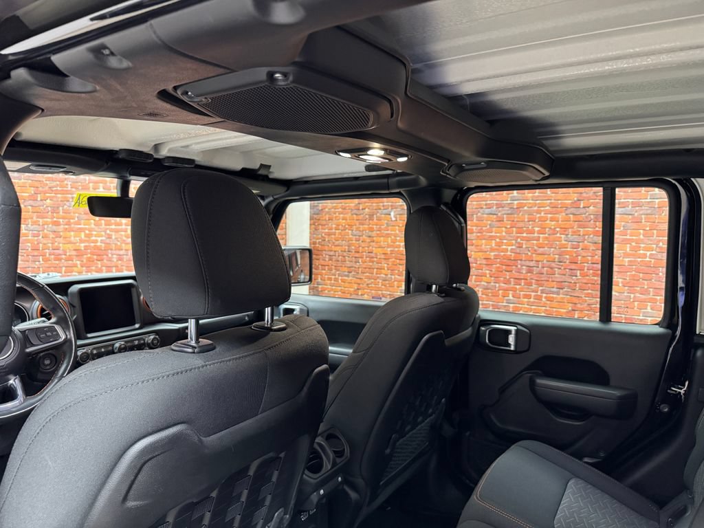 Used 2023 Jeep Gladiator Mojave w/ Cold Weather Group AWD/4WD image 26