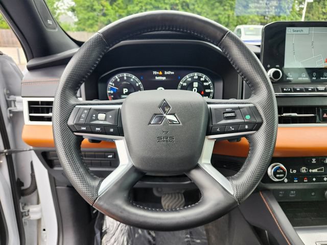 Used 2022 Mitsubishi Outlander SEL AWD/4WD image 28