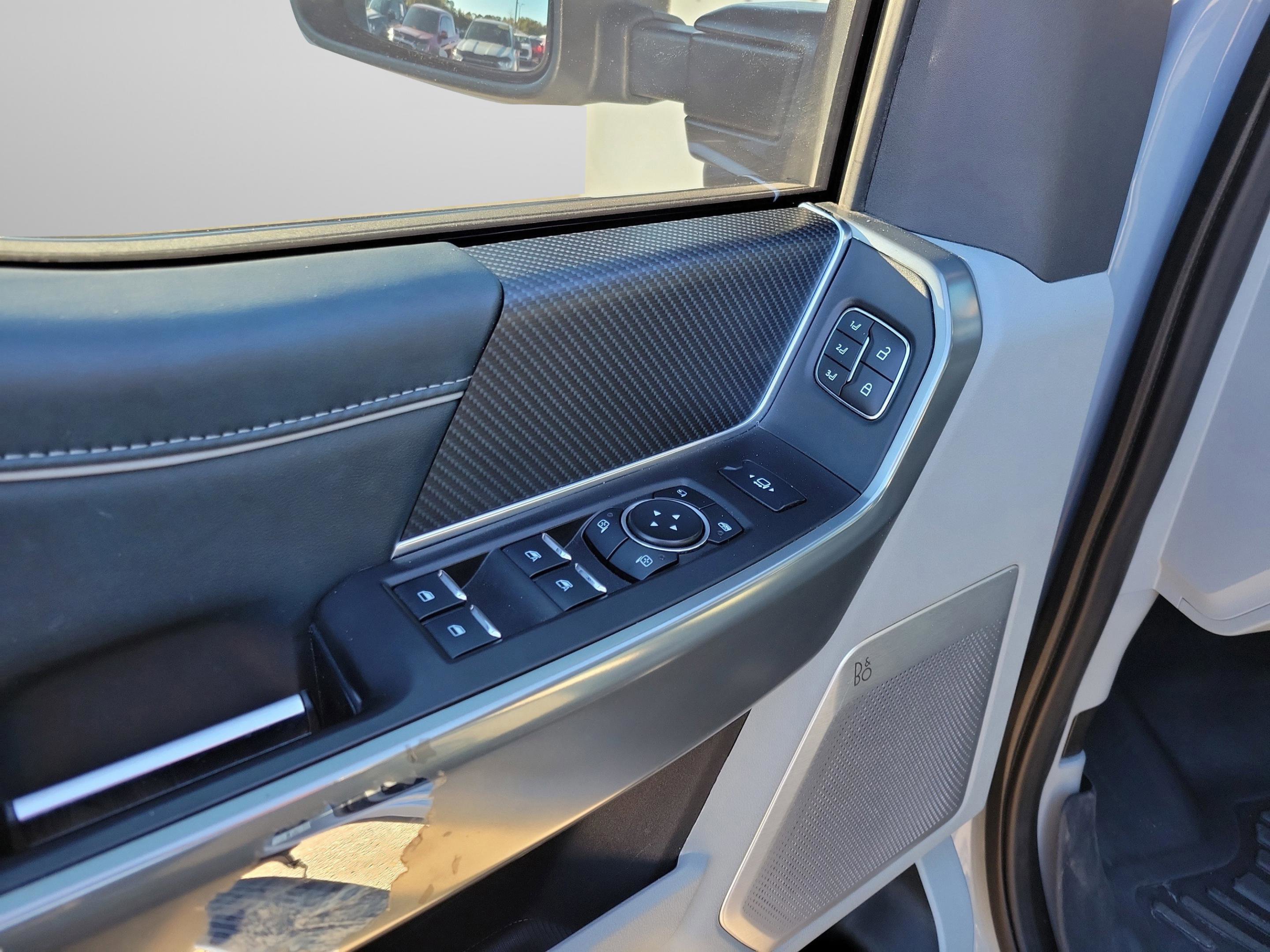 Certified 2024 Ford F250 Limited w/ FX4 Off-Road Package image 5