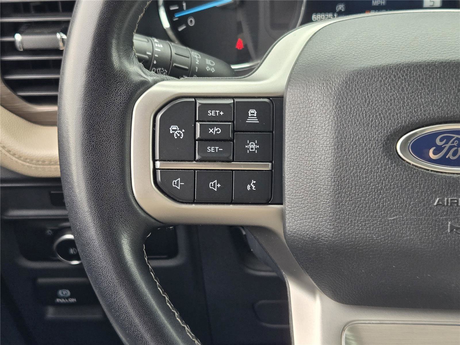 Certified 2024 Ford Expedition Limited AWD/4WD image 26