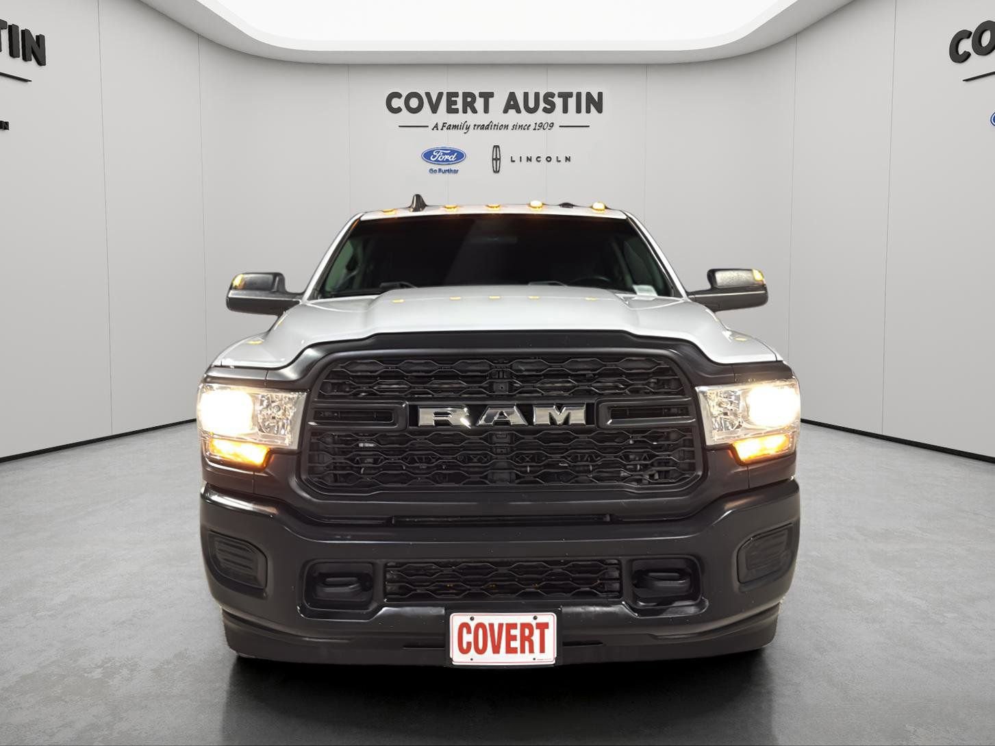 Used 2020 RAM 3500 Tradesman image 8