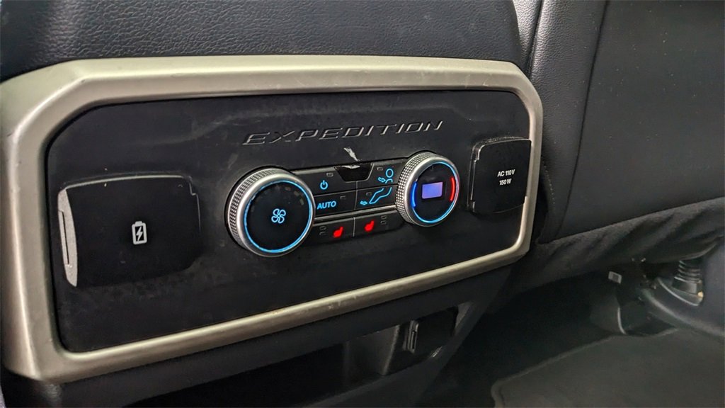 Certified 2022 Ford Expedition Max Limited image 35