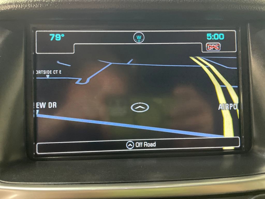 Used 2018 Chevrolet Suburban Premier image 26