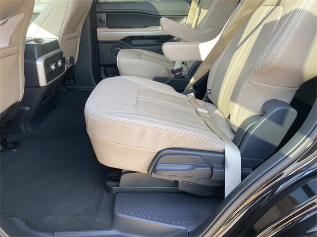 Certified 2024 Ford Expedition Limited image 24