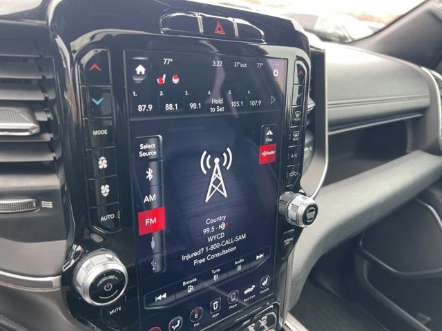 Used 2021 RAM 1500 Laramie image 16