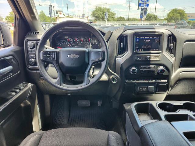 Used 2022 Chevrolet Silverado 1500 Custom Trail Boss w/ Midnight Edition AWD/4WD image 8
