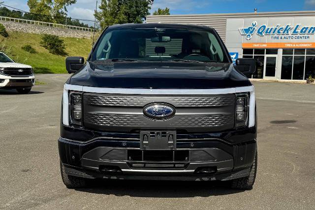 Certified 2022 Ford F150 Lightning XLT AWD/4WD image 8