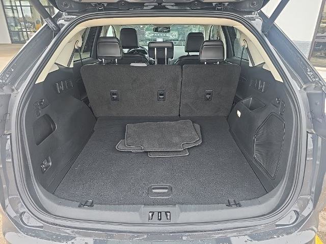 Certified 2021 Ford Edge Titanium image 7
