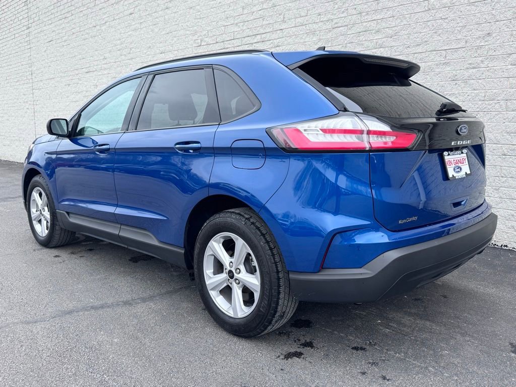 Certified 2024 Ford Edge SE image 13