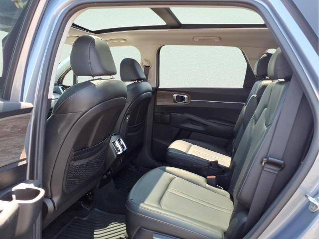 Used 2021 Kia Sorento EX w/ Panoramic Sunroof Package AWD/4WD image 10