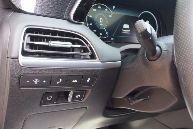 Used 2022 Hyundai Palisade Calligraphy w/ Winter Package image 23