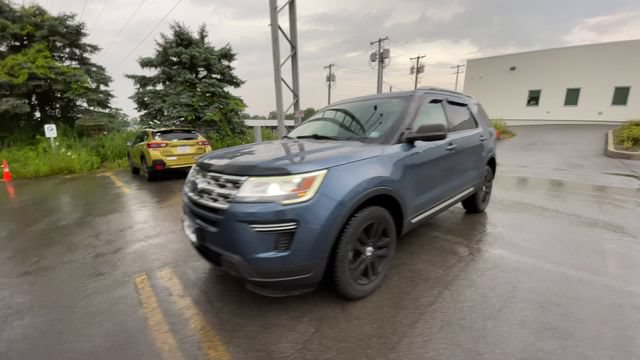 Certified 2018 Ford Explorer XLT AWD/4WD image 4