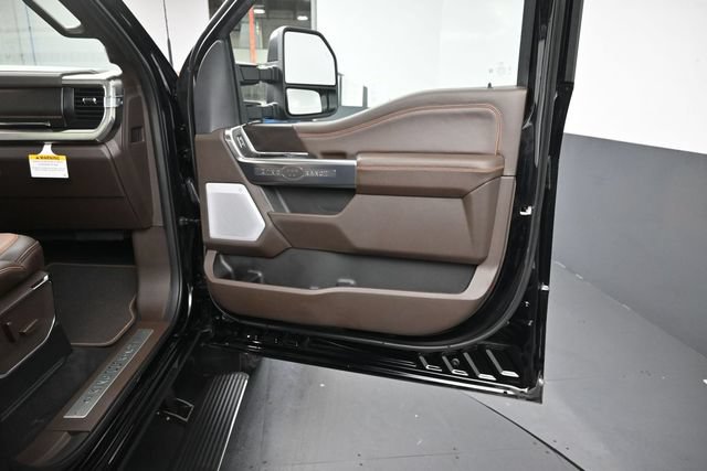 Certified 2026 Ford F250 King Ranch AWD/4WD image 33
