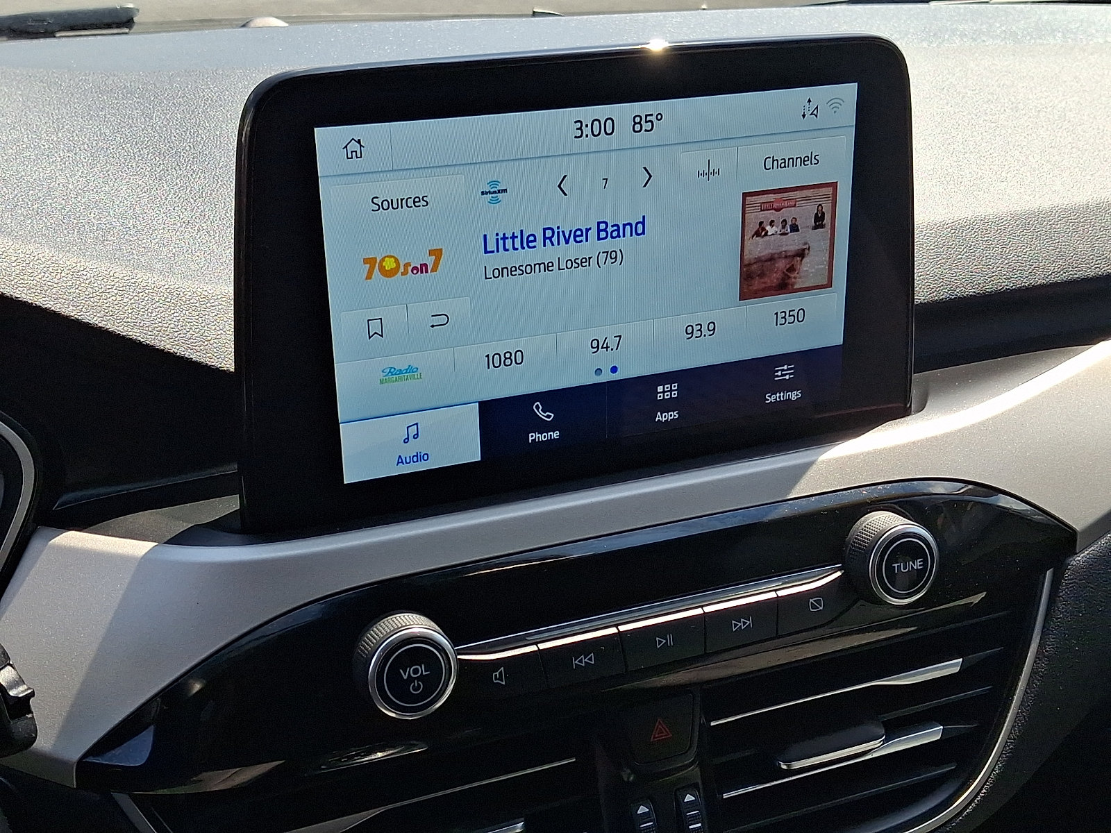 Certified 2021 Ford Escape SE FWD image 17