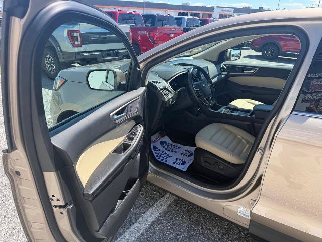 Certified 2021 Ford Edge SEL w/ Cargo Accessory Package AWD/4WD image 9