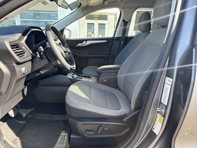 Certified 2021 Ford Escape SE FWD image 12