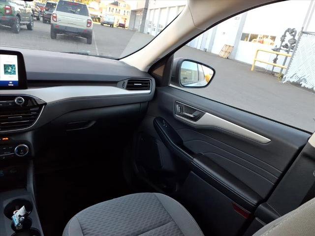 Certified 2022 Ford Escape SE w/ Convenience Package image 15