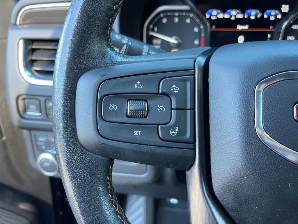 Used 2021 GMC Yukon AT4 image 17