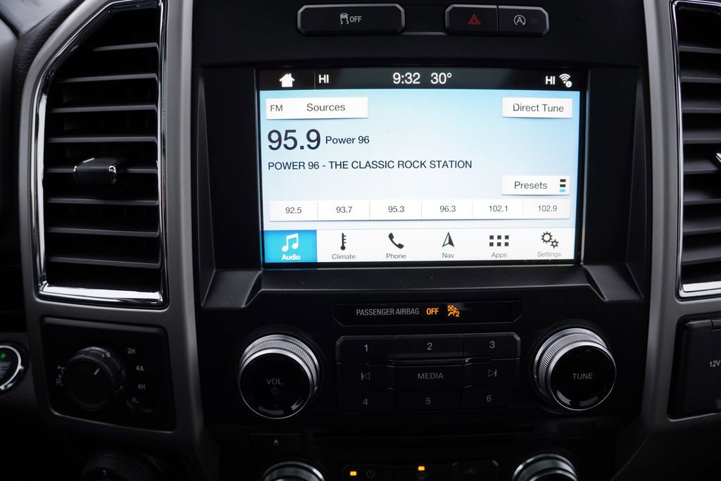 Certified 2017 Ford F150 Lariat w/ Equipment Group 502A Luxury image 28