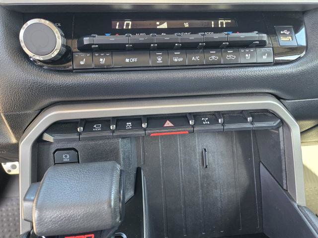 Used 2024 Toyota Tundra Limited w/ TRD Off-Road Package image 21