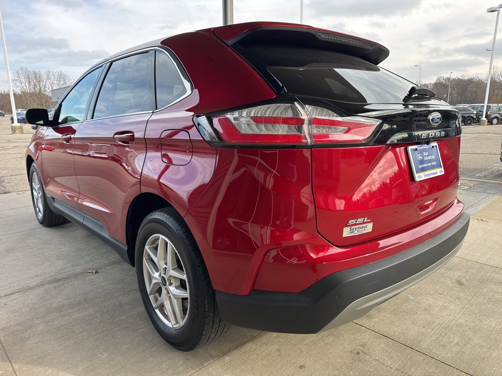 Certified 2024 Ford Edge SEL w/ Convenience Package image 5