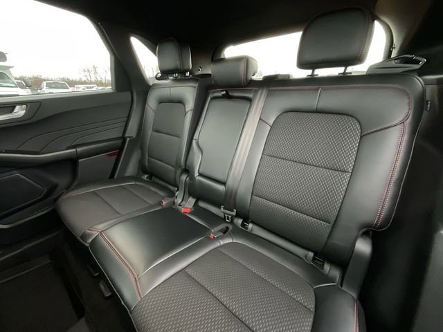 Certified 2024 Ford Escape ST-Line w/ Tech Pack #1 image 24