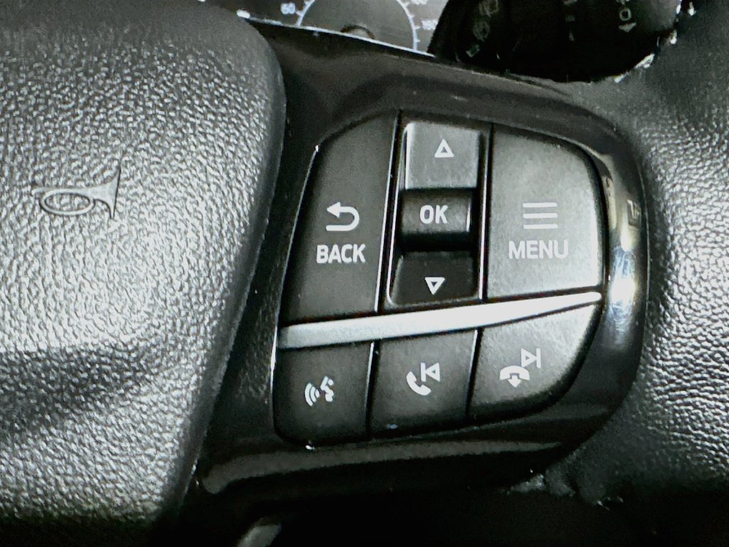 Certified 2021 Ford Escape SE w/ SE Sport Appearance Package AWD/4WD image 33