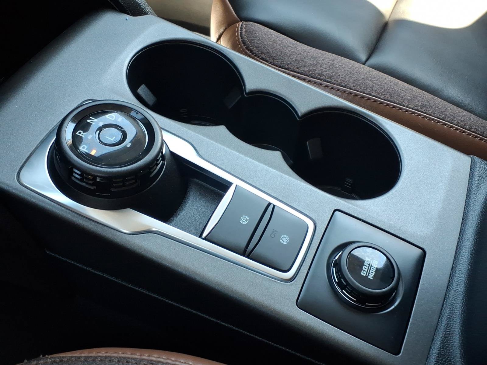 Certified 2025 Ford Bronco Sport Outer Banks w/ Outer Banks Tech Package+ AWD/4WD image 21