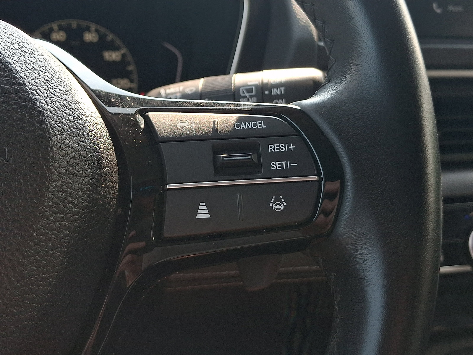 Used 2024 Honda Pilot EX-L image 22